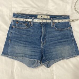 Vineyard vines denim cut off shorts